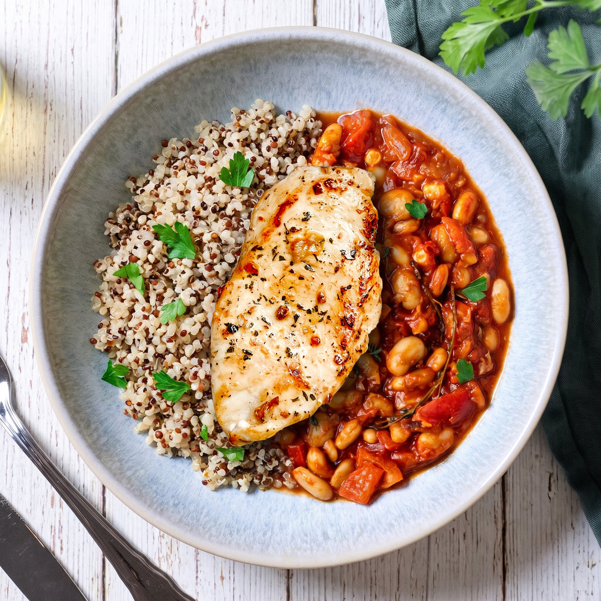 Pouletbrust mit Tomaten-Bohneneintopf